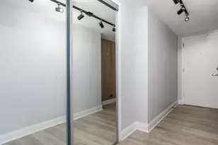 3950 N Lake Shore Dr, Chicago, IL 60613 - Photo 18