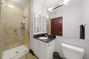 33 W Ontario St, Chicago, IL 60654 - Photo 14