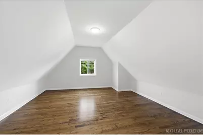 10155 Ivanhoe Avenue, Schiller Park, IL 60176 - Photo 14