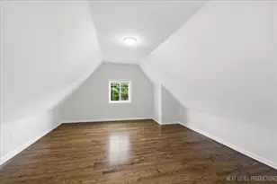 10155 Ivanhoe Ave, Schiller Park, IL 60176 - Photo 14