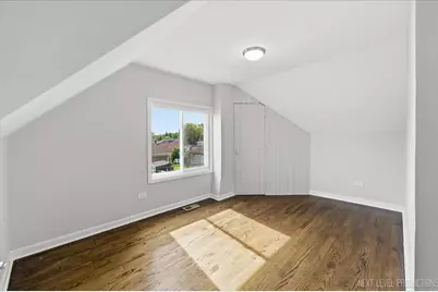 10155 Ivanhoe Avenue, Schiller Park, IL 60176 - Photo 16
