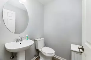 208 Prairie Ct, Morton Grove, IL 60053 - Photo 10