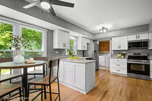 521 N Ela Rd, Barrington, IL 60010 - Photo 12