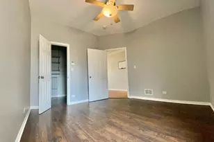 4451 S Indiana Ave, Chicago, IL 60653 - Photo 14