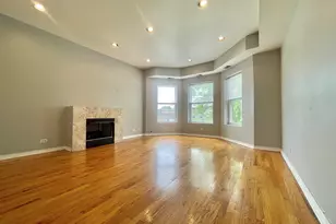 4451 S Indiana Ave, Chicago, IL 60653 - Photo 16