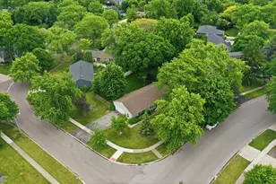 324 Boulder Hill Pass, Oswego, IL 60543 - Photo 28
