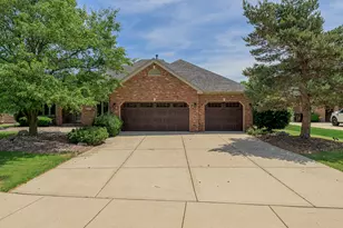 22341 Boulder Ridge Dr, Mokena, IL 60448 - Photo 1