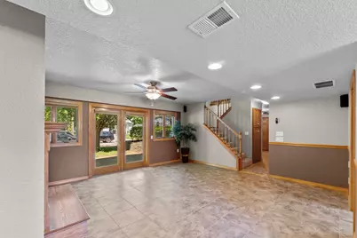 2333 Mound Street, Davenport, IA 52803 - Photo 16
