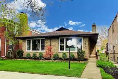 2646 W Birchwood Avenue, Chicago, IL 60645 - Photo 1