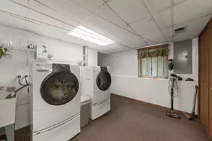 9040 Frances Ln, Orland Park, IL 60462 - Photo 20