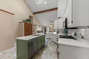 9040 Frances Ln, Orland Park, IL 60462 - Photo 14