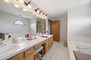 1024 Kylemore Ct, Lockport, IL 60441 - Photo 20
