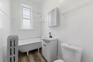 7000 S Paxton Ave, Chicago, IL 60649 - Photo 6
