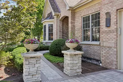 5902 Timber Trails Boulevard, Western Springs, IL 60558 - Photo 2