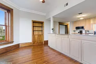 559 W Surf St, Chicago, IL 60657 - Photo 6