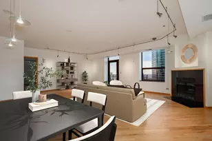 910 S Michigan Ave, Chicago, IL 60605 - Photo 4