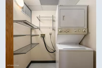 910 S Michigan Avenue #1811, Chicago, IL 60605 - Photo 16