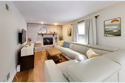 904 S Raven Road, Shorewood, IL 60404 - Photo 10