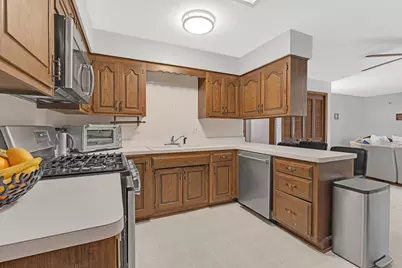 11020 Raleigh Street, Westchester, IL 60154 - Photo 10