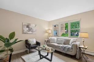 1711 W Estes Ave, Chicago, IL 60626 - Photo 2
