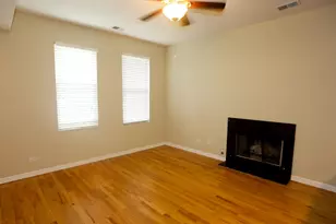 1443 W Cortez St, Chicago, IL 60642 - Photo 8