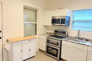 8451 S May St, Chicago, IL 60620 - Photo 10