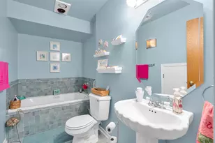 6528 Ridge Dr, Chicago Ridge, IL 60415 - Photo 14