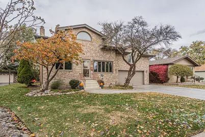 6528 Ridge Drive, Chicago Ridge, IL 60415 - Photo 2