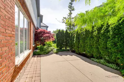 1066 Franz Drive, Lake Forest, IL 60045 - Photo 28