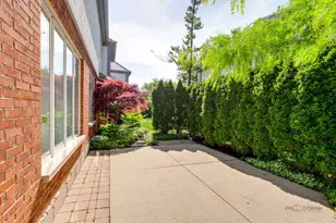 1066 Franz Dr, Lake Forest, IL 60045 - Photo 28