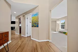 3415 Rosecroft Ln, Naperville, IL 60564 - Photo 2