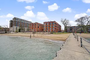 1200 W Sherwin Ave, Chicago, IL 60626 - Photo 8