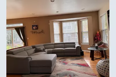 1268 Georgetown Way, Vernon Hills, IL 60061 - Photo 2