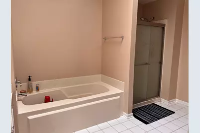 1268 Georgetown Way, Vernon Hills, IL 60061 - Photo 10
