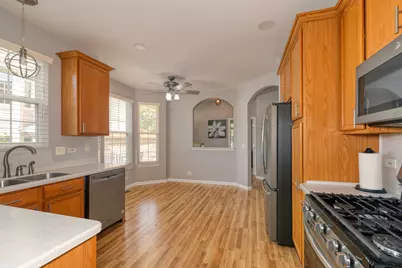 3009 Talaga Drive, Algonquin, IL 60102 - Photo 6