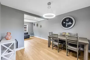 5227 S Neenah Ave, Chicago, IL 60638 - Photo 8