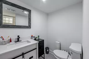 5227 S Neenah Ave, Chicago, IL 60638 - Photo 18