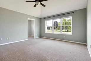 432 Lozenge Ct, Rockton, IL 61072 - Photo 6