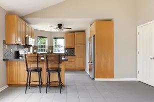 432 Lozenge Ct, Rockton, IL 61072 - Photo 4