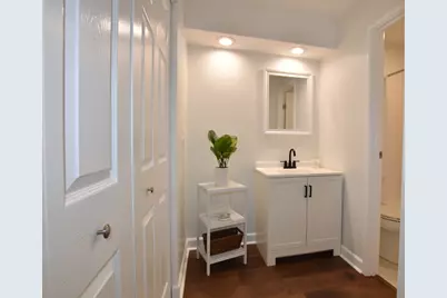 500 W Huntington Commons Road #157, Mount Prospect, IL 60056 - Photo 16