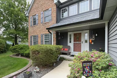 2153 Jordan Circle, Elgin, IL 60123 - Photo 2