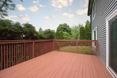 2153 Jordan Circle, Elgin, IL 60123 - Photo 32