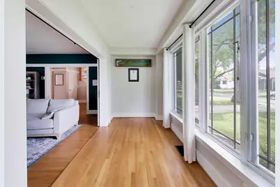 317 Olmsted Road, Riverside, IL 60546 - Photo 10