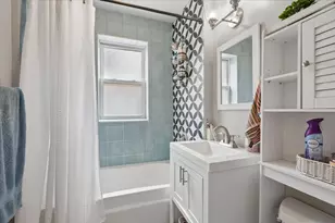 2531 N Talman Ave, Chicago, IL 60647 - Photo 8