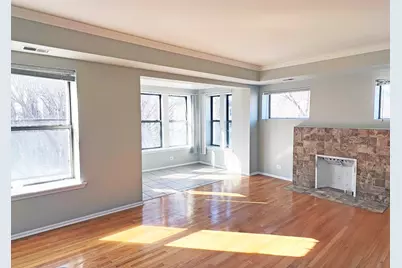 6143 S Woodlawn Avenue #1, Chicago, IL 60637 - Photo 2