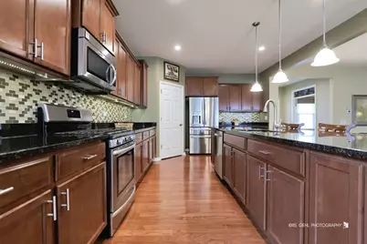 3569 Canton Circle, Mundelein, IL 60060 - Photo 12