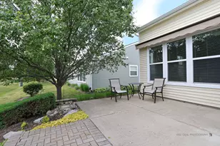 3569 Canton Cir, Mundelein, IL 60060 - Photo 24