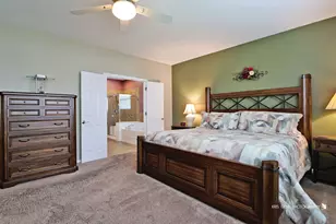 3569 Canton Cir, Mundelein, IL 60060 - Photo 18