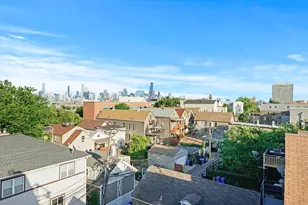 1541 N Bosworth Ave, Chicago, IL 60624 - Photo 32