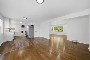 16560 Greenwood Ave, South Holland, IL 60473 - Photo 10